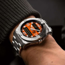 Breitling Aerospace B70 Orbiter - Bild 3