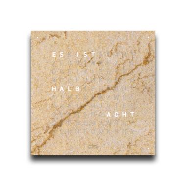 Qlocktwo FRONTCOVER EARTH 45 CREATOR'S EDITION DESERT