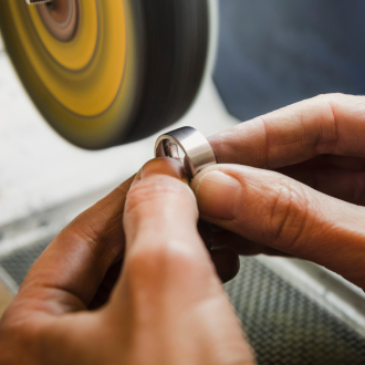 JuwelierMichels Schmuckservice 800x800px Reinigung