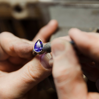 Edelsteine neu einfassen