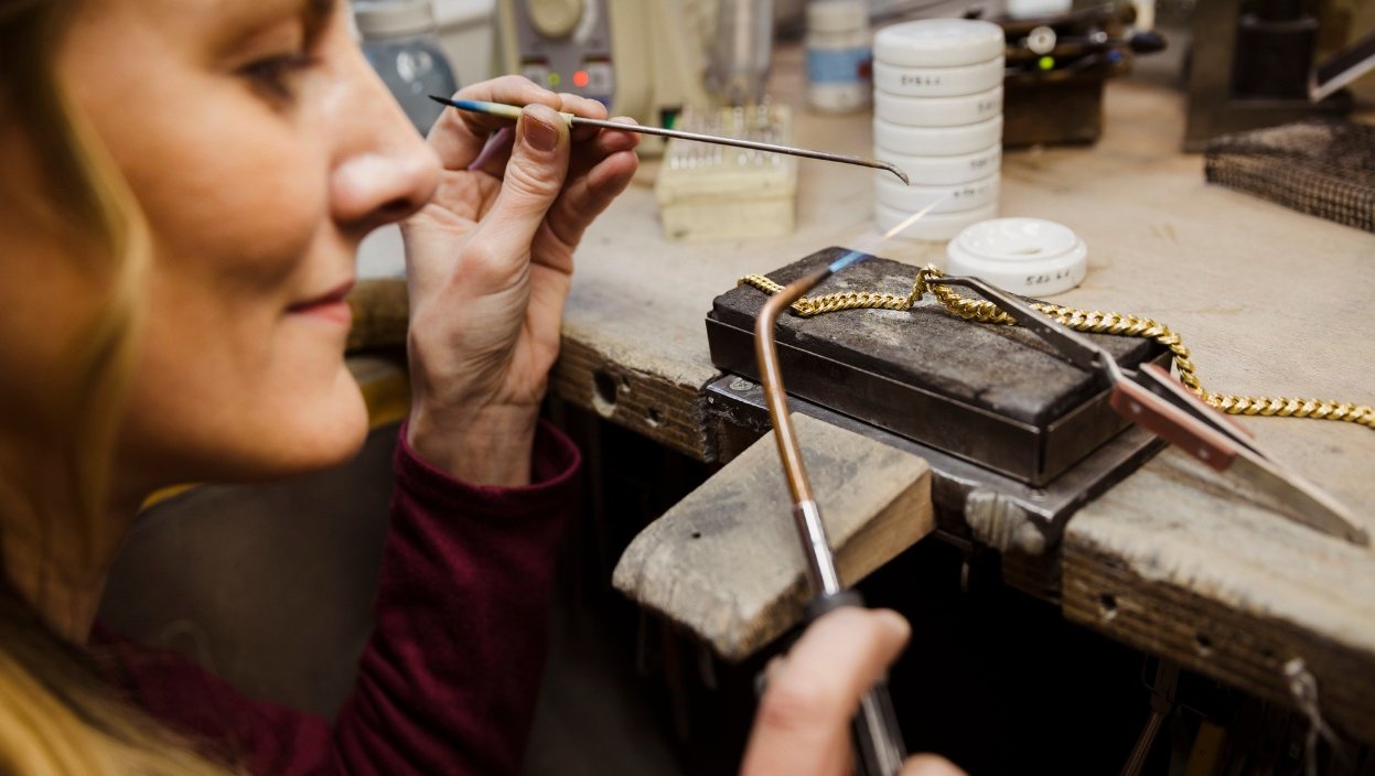 JuwelierMichels Goldschmiede 1240x704px 3