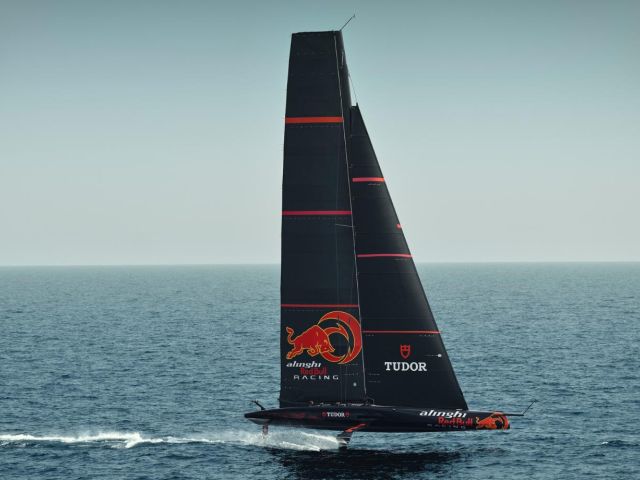 TUDOR PelagosFXD Segelboot2 1380x920px