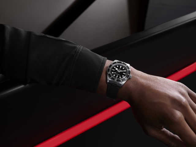 T24 PRO M7941A1A0NU-0002 089