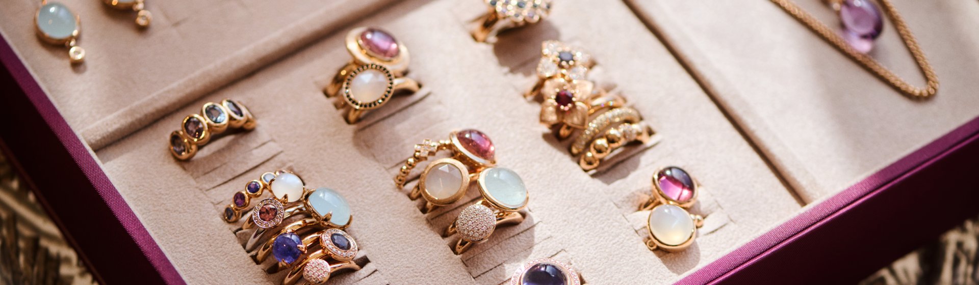 Bron Desktop 3840x1120px